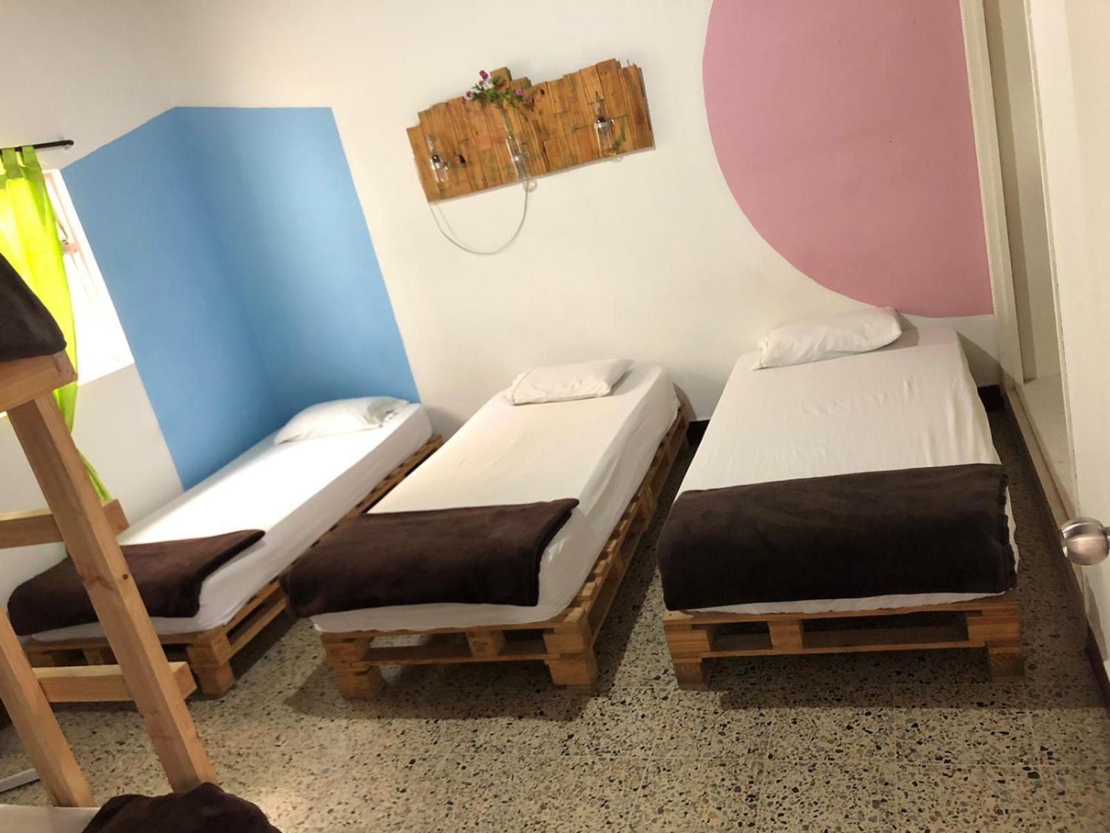 Hostal Rich Medellín Zewnętrze zdjęcie