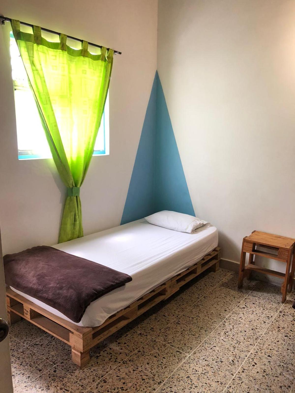 Hostal Rich Medellín Zewnętrze zdjęcie