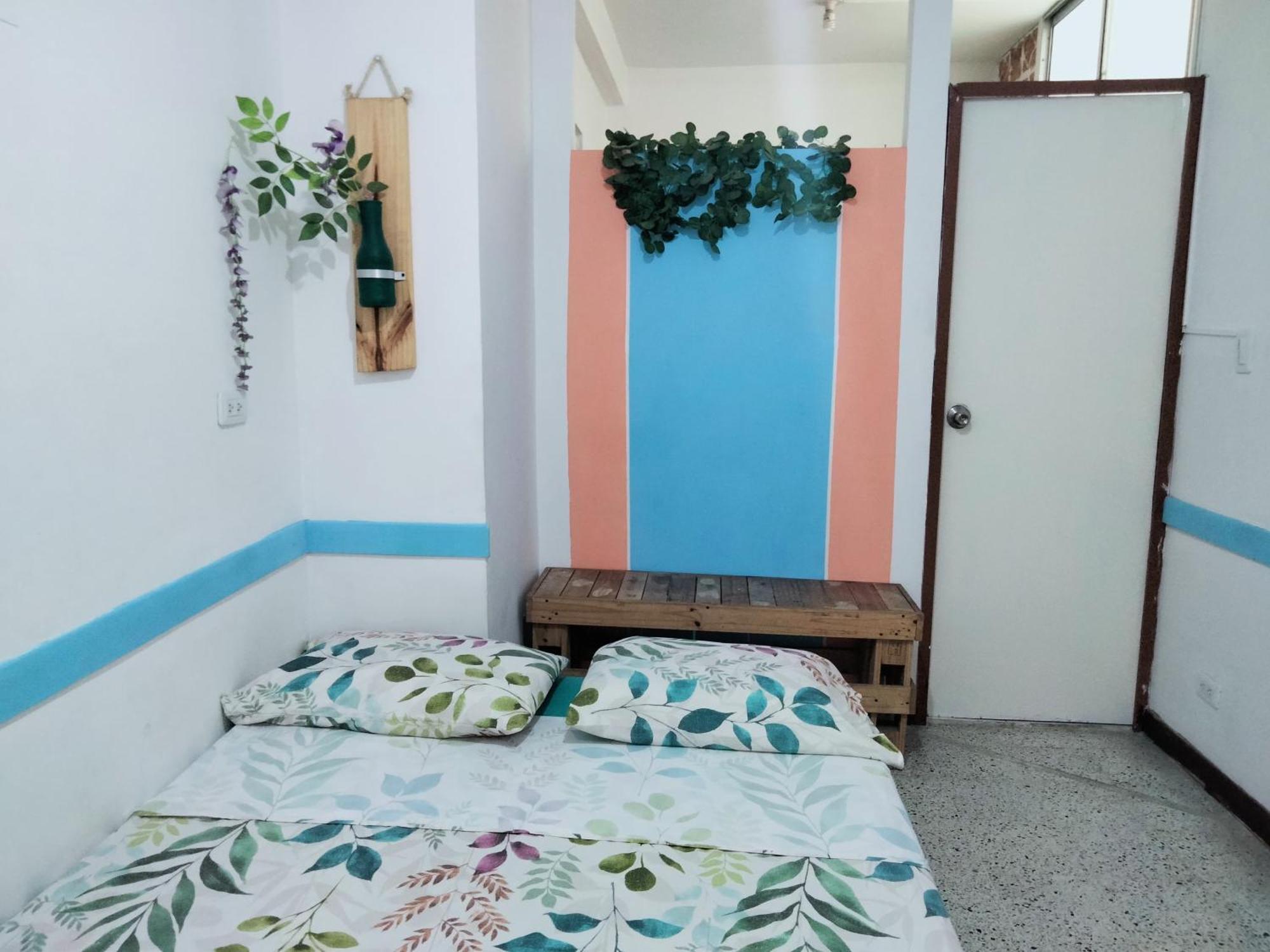 Hostal Rich Medellín Zewnętrze zdjęcie