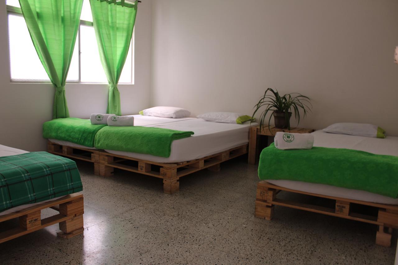 Hostal Rich Medellín Zewnętrze zdjęcie