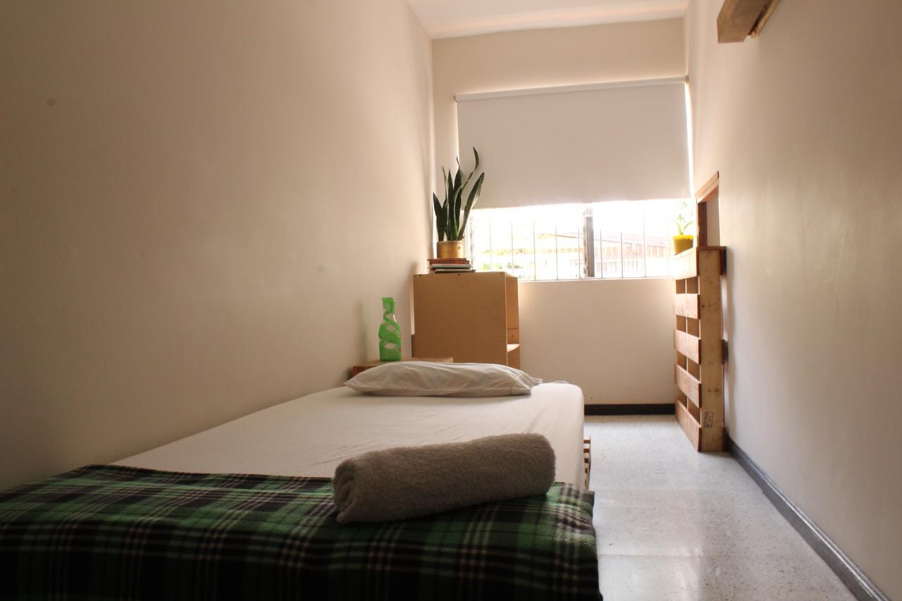 Hostal Rich Medellín Zewnętrze zdjęcie