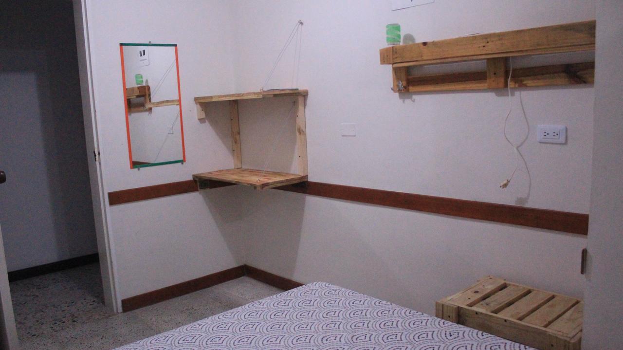 Hostal Rich Medellín Zewnętrze zdjęcie